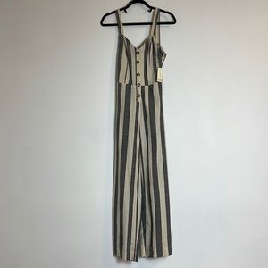 NEW Japana jumpsuit size small Wide leg